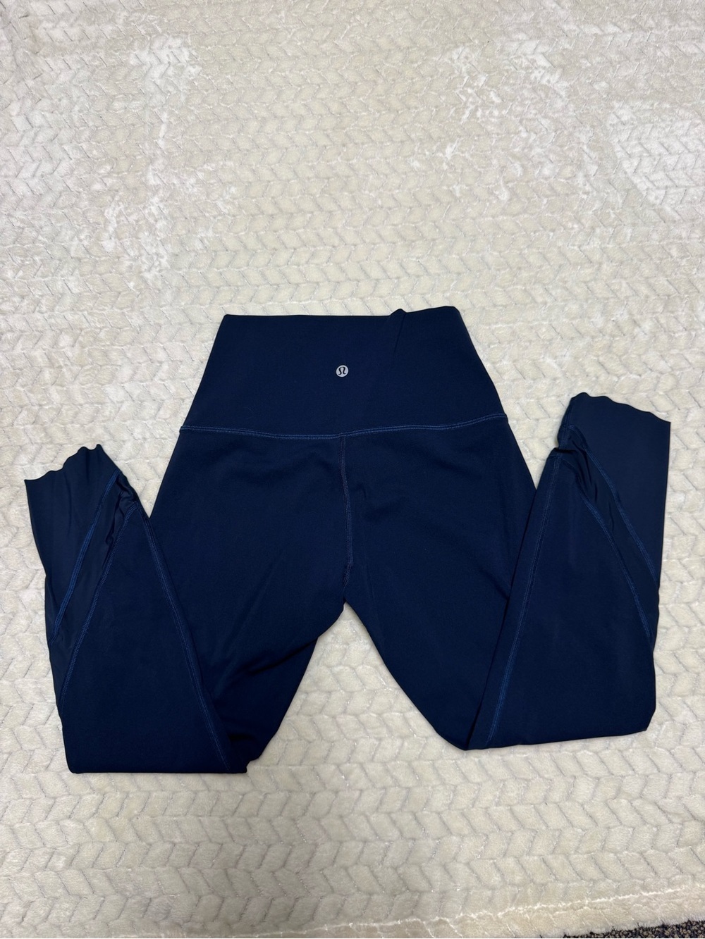 Lululemon Wunder Under Scalloped Hem
High-Rise Crop 23" *Luxtreme 
‼️Blue Navy‼️ - Picture 1 of 8